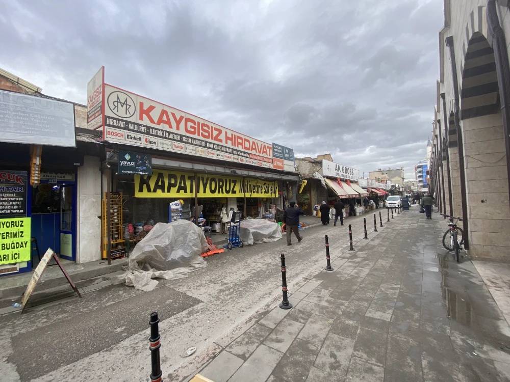 Konya'da herkesin hayatında en az 1 kez alışveriş yaptığı çarşı yıkılıyor 8